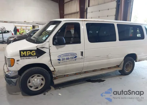 2002 Ford E-350 Super Duty Xl/Xlt из США, поврежденный, VIN 1FBSS31L92HB13757